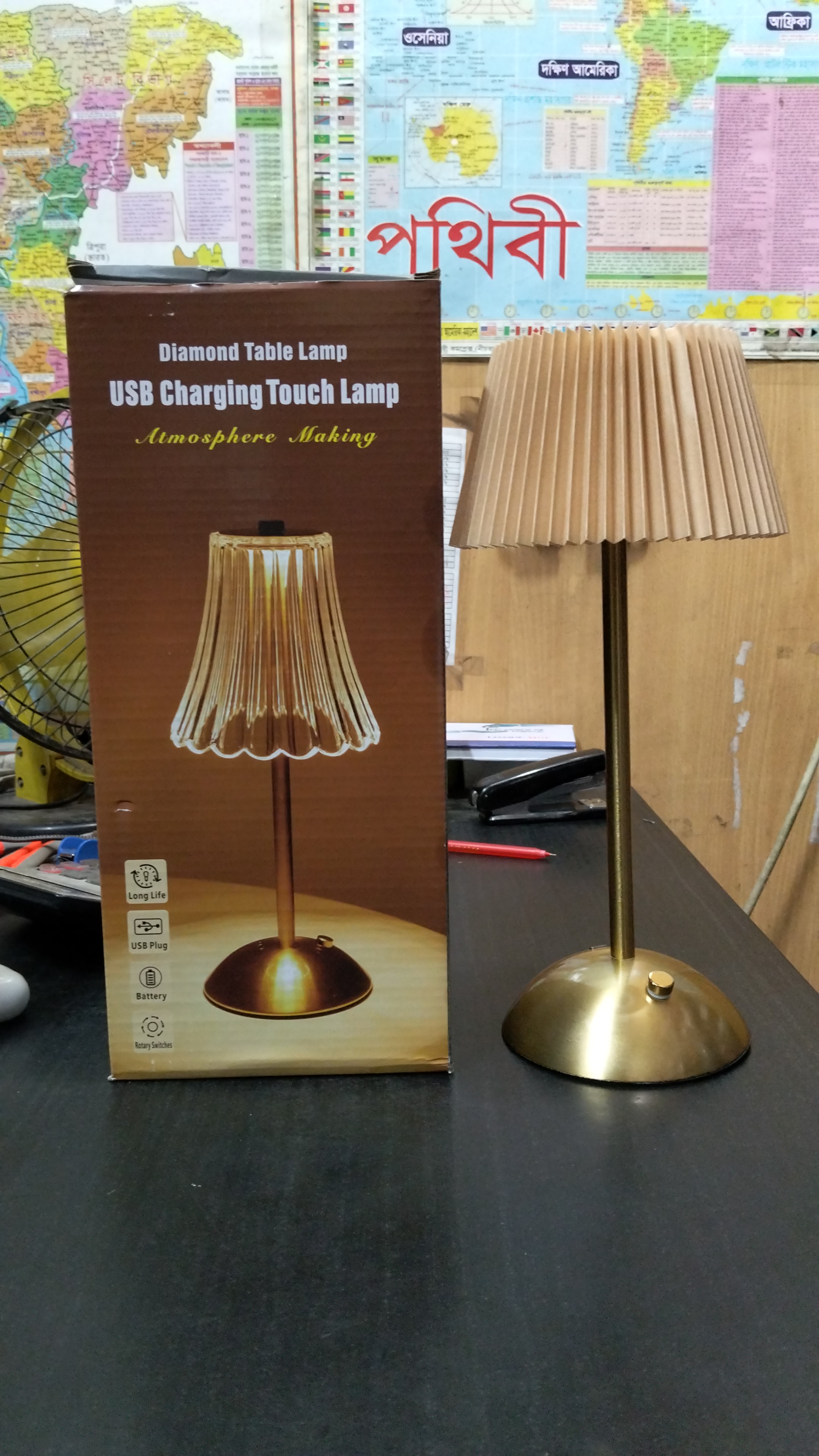Premium Crystal Fluted Rechargeable table lamp